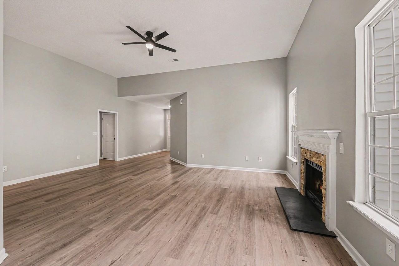 1854 Oleander Ct - Photo 7 of 11