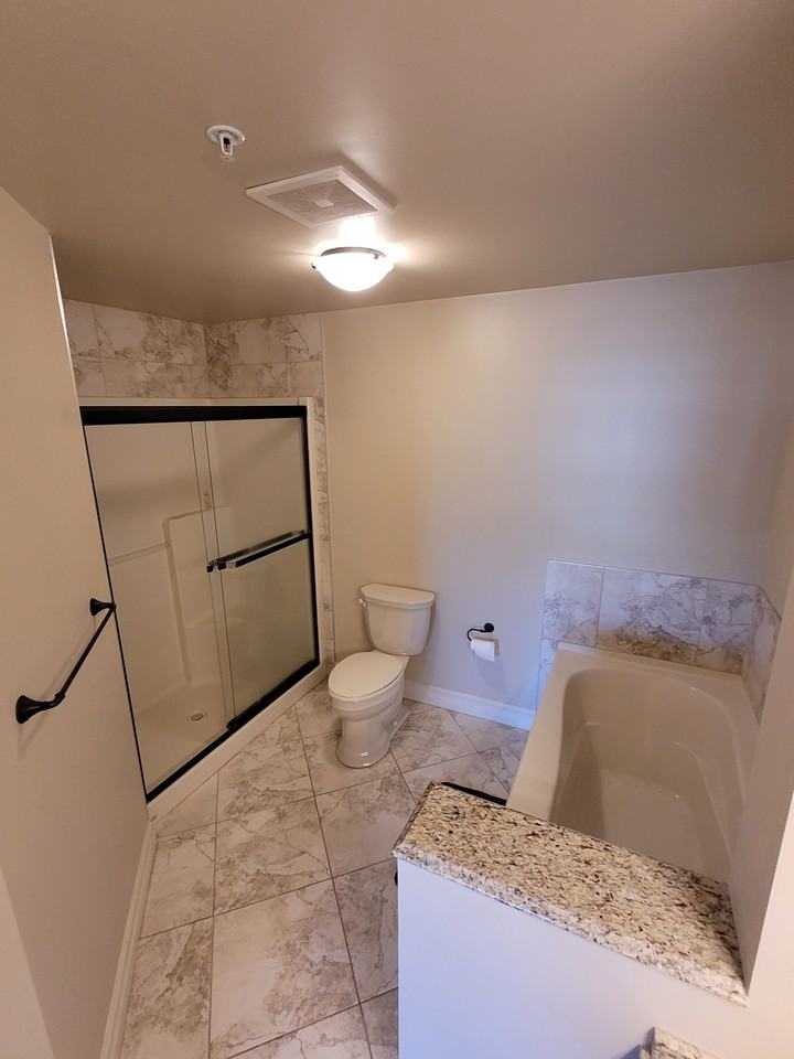 606, 10142 - 111 st - Photo 6 of 28