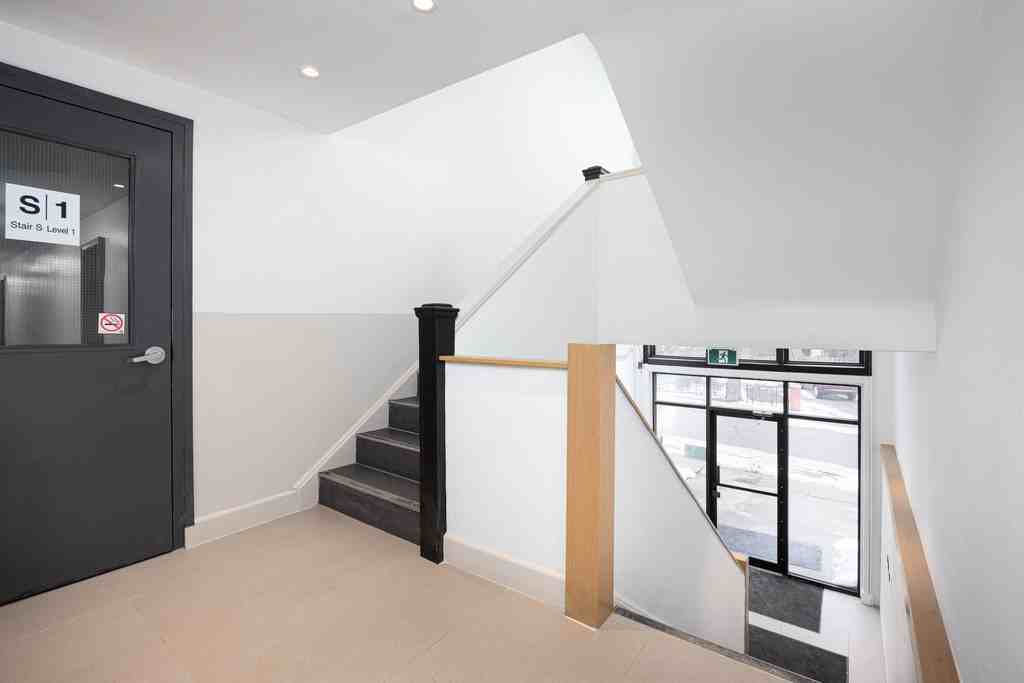 26 Albert Avenue - Photo 7 of 9