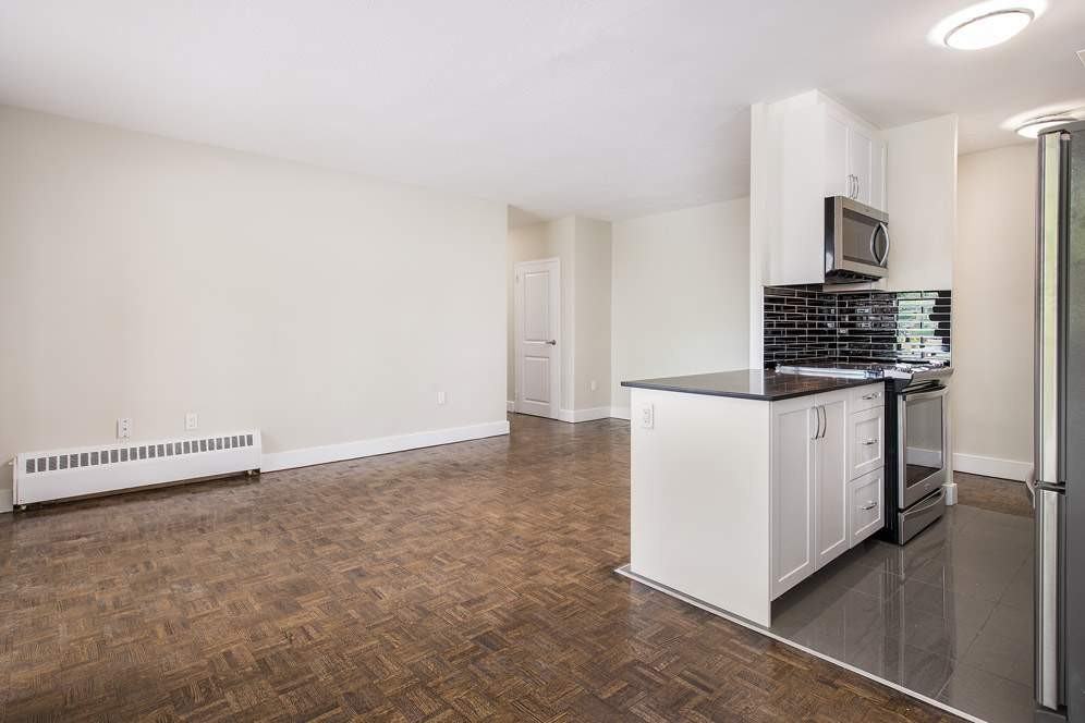 245 Lakeshore Drive - Photo 3 of 13