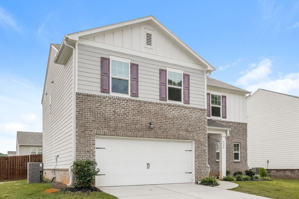 4294 Kendrick Cir - Photo 4 of 17