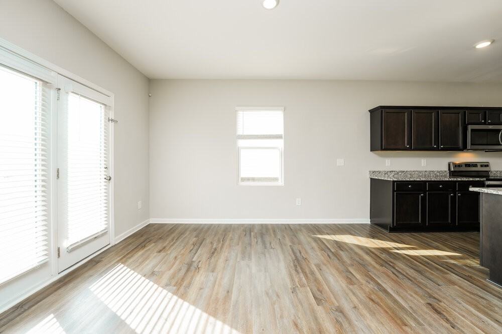 4294 Kendrick Cir - Photo 7 of 17