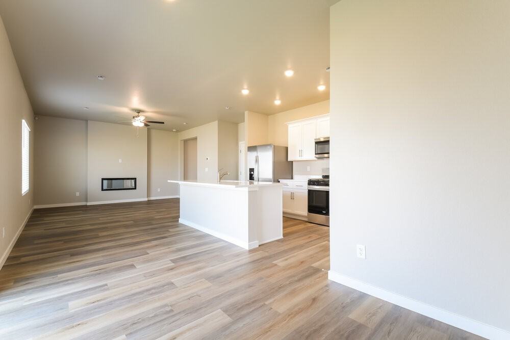 7407 White River St - Photo 5 of 17