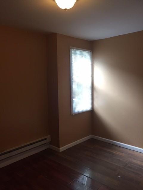 530 N 53rd St #1 - Photo 6 of 8
