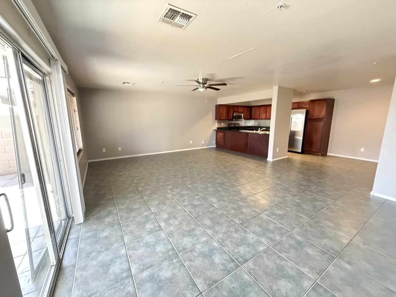 16015 N 30th St #1 - Photo 4 of 18