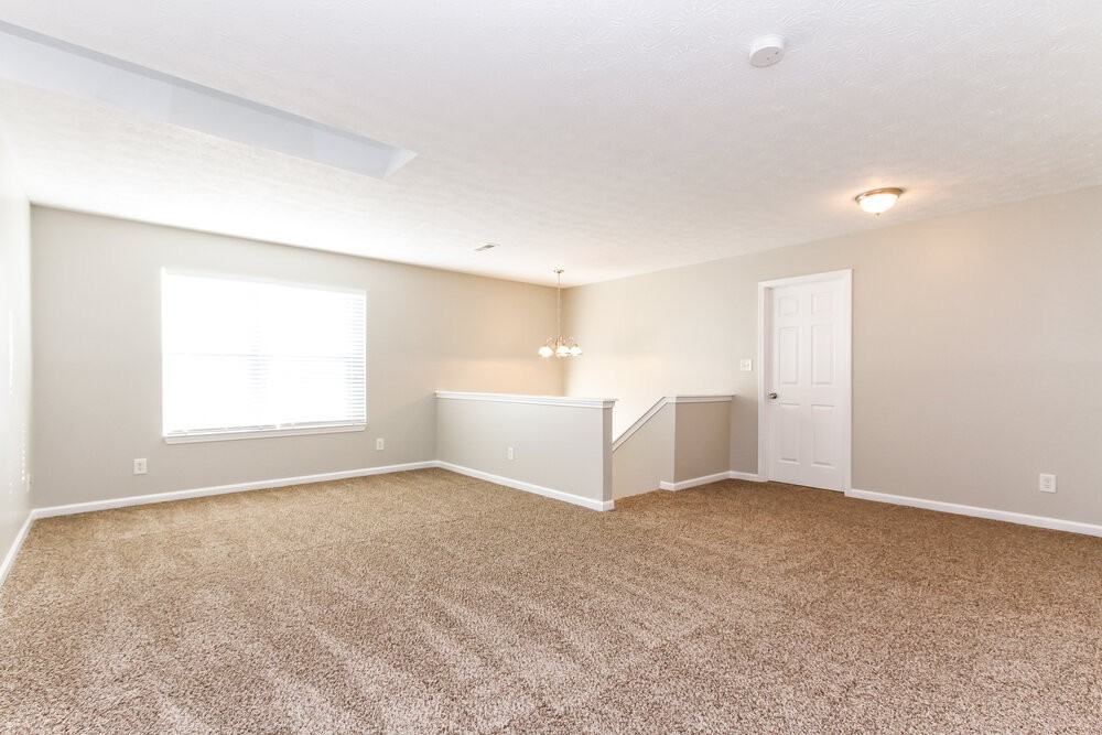 1051 Pine Ridge Way - Photo 6 of 16