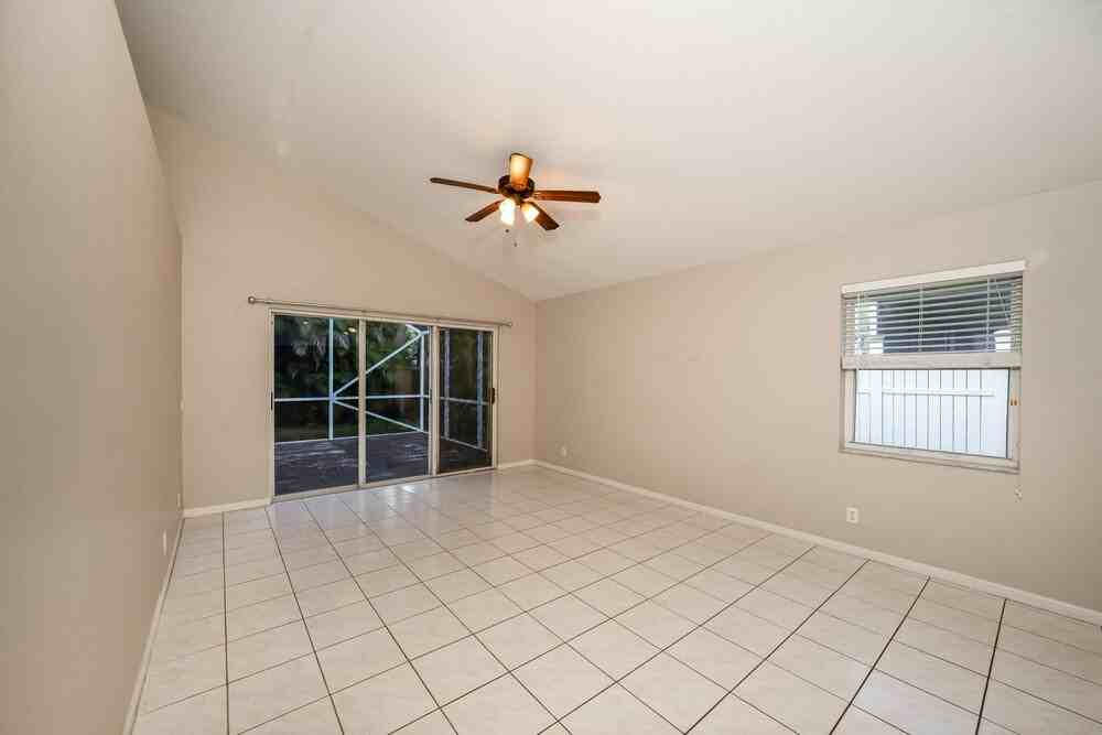23410 Serene Meadow Dr S - Photo 5 of 16