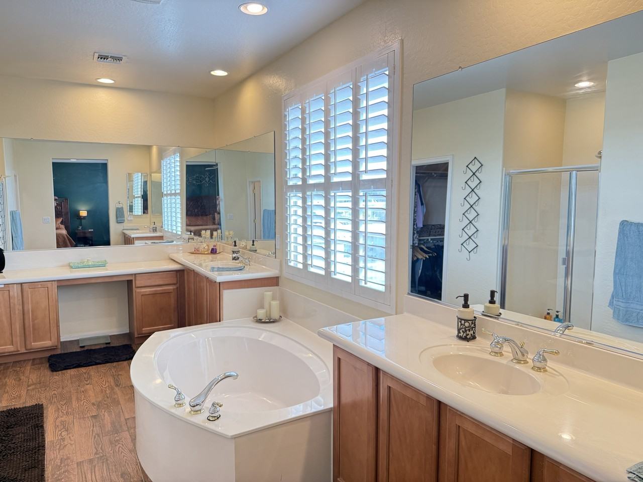 2245 W Clearview Trl #1 - Photo 5 of 40