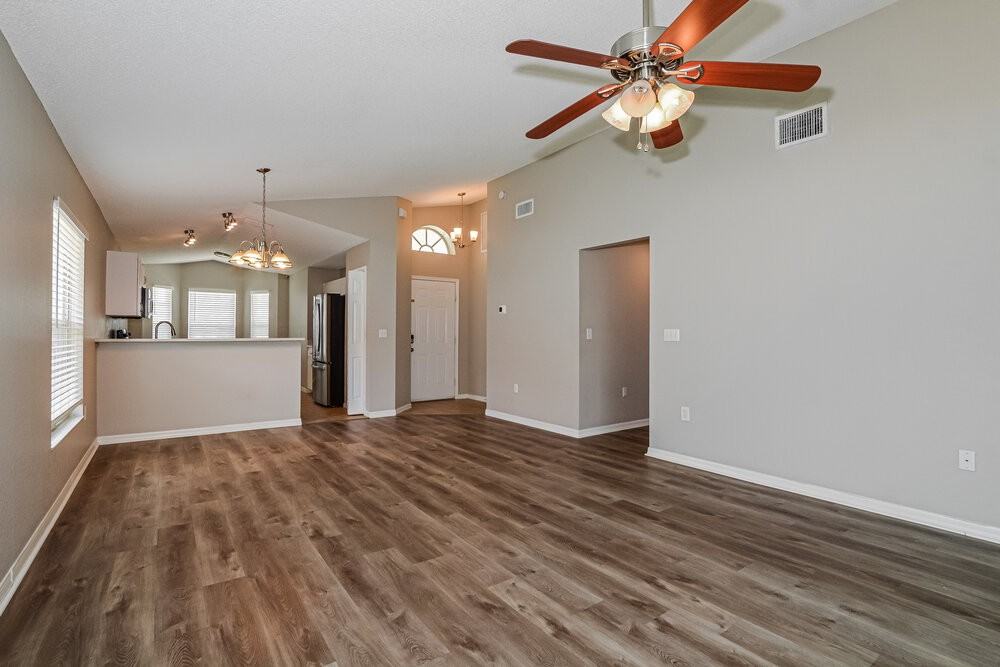 3740 Imperial Dr - Photo 5 of 16