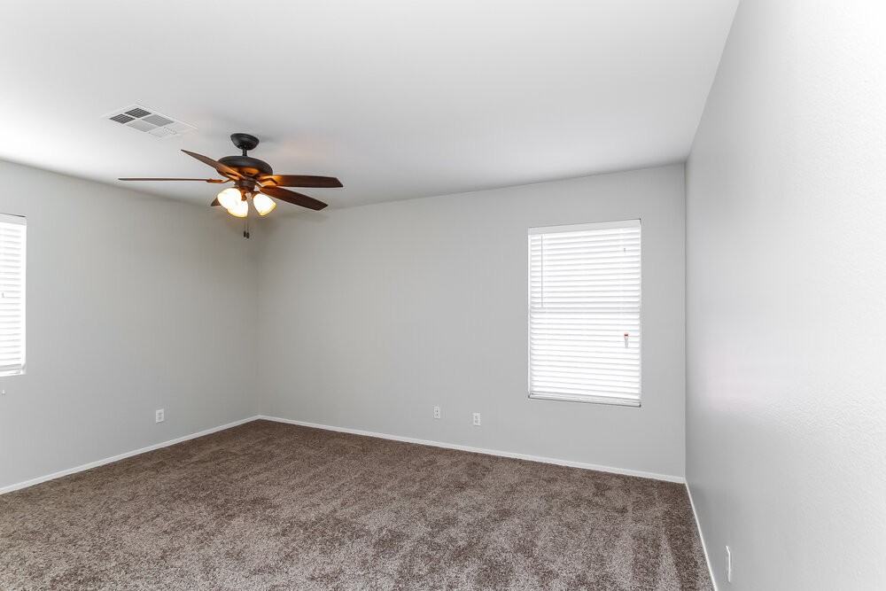 733 Red Bark Ln - Photo 7 of 15