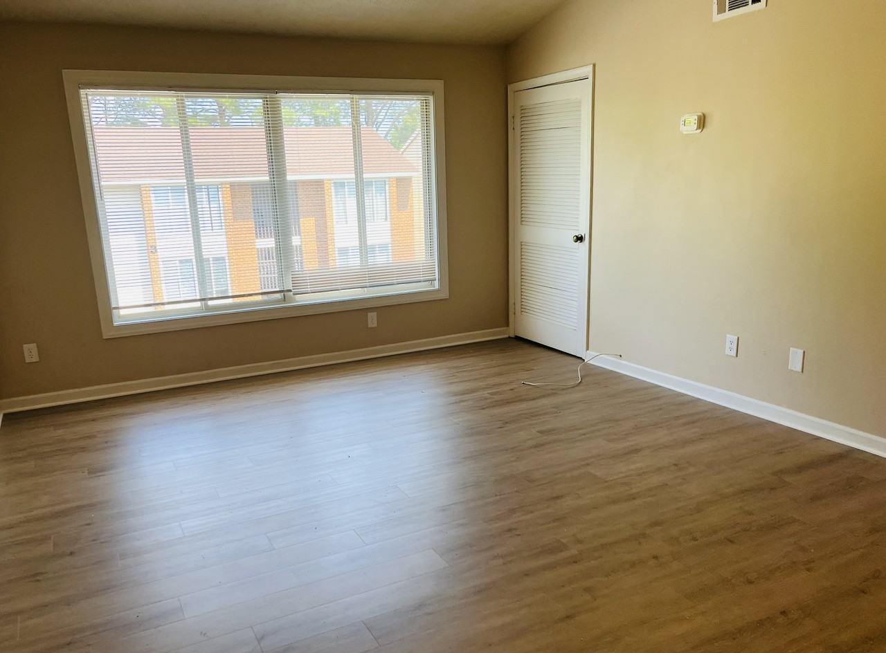 36 Pacific Dr #1 - Photo 2 of 16