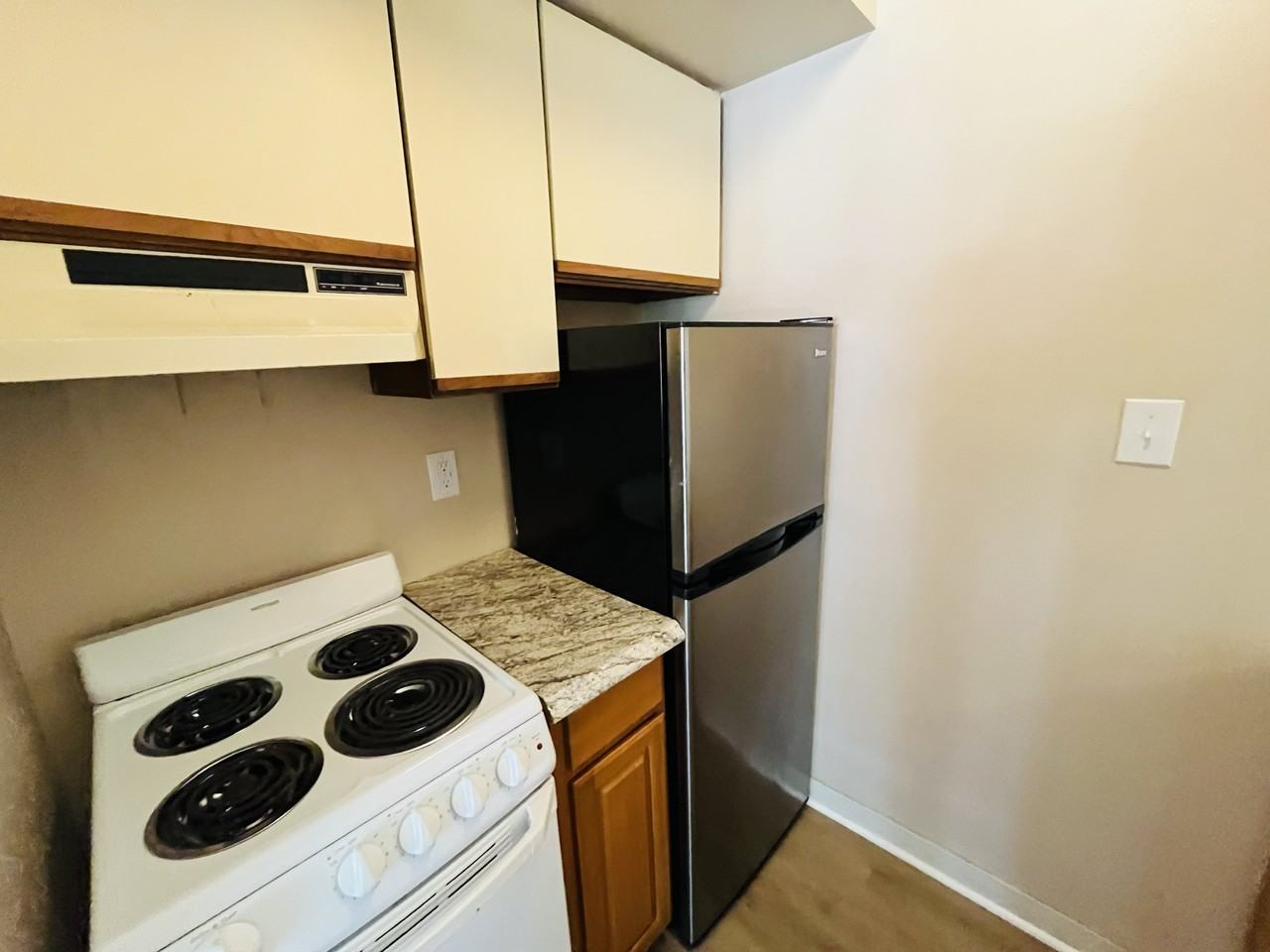 36 Pacific Dr #1 - Photo 7 of 16