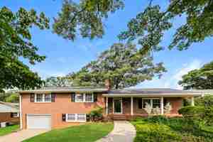 featured image of 1538 Abbey Ct