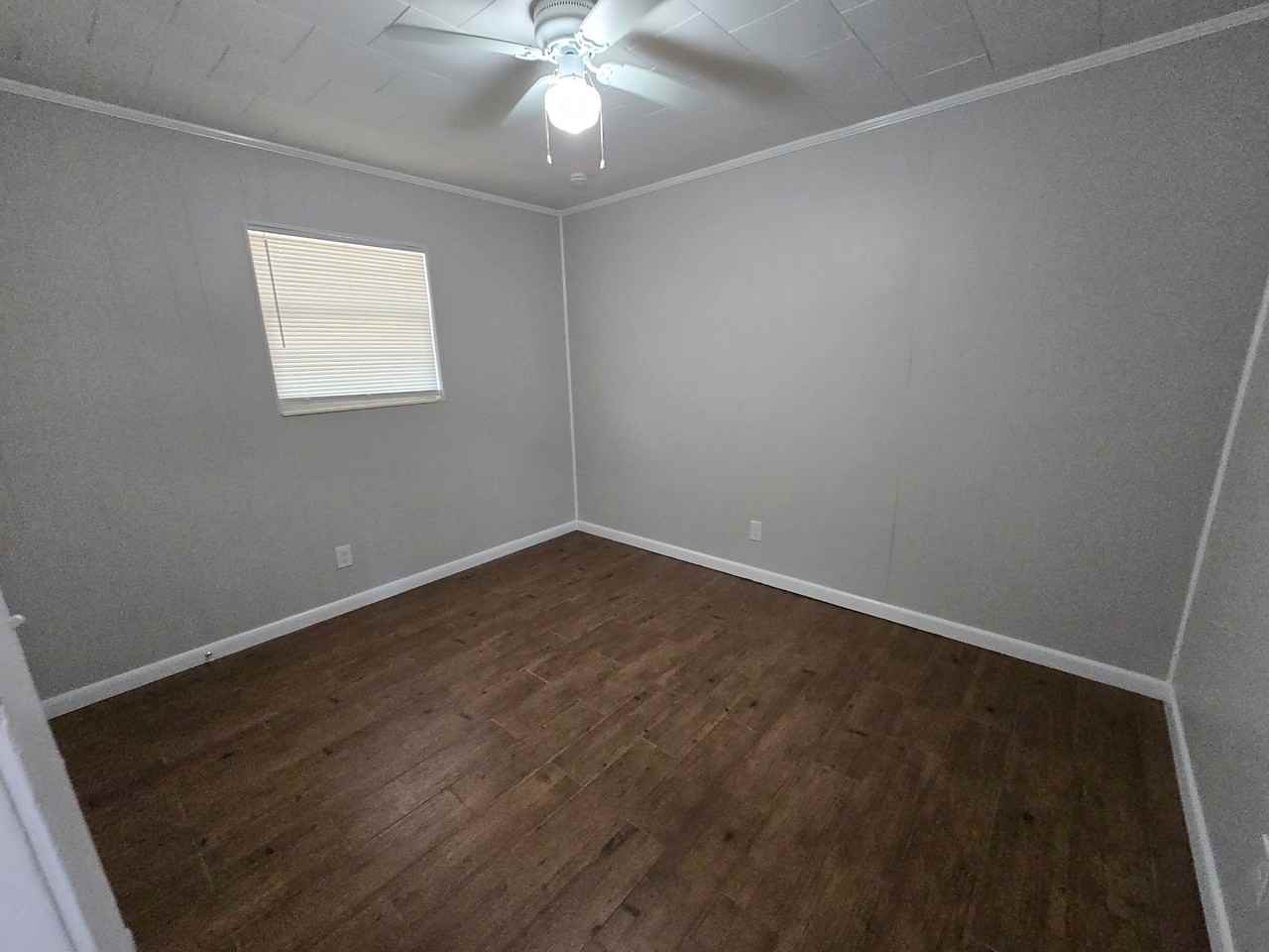 5802 E Highway 22 - 1 #1 - Photo 6 of 8