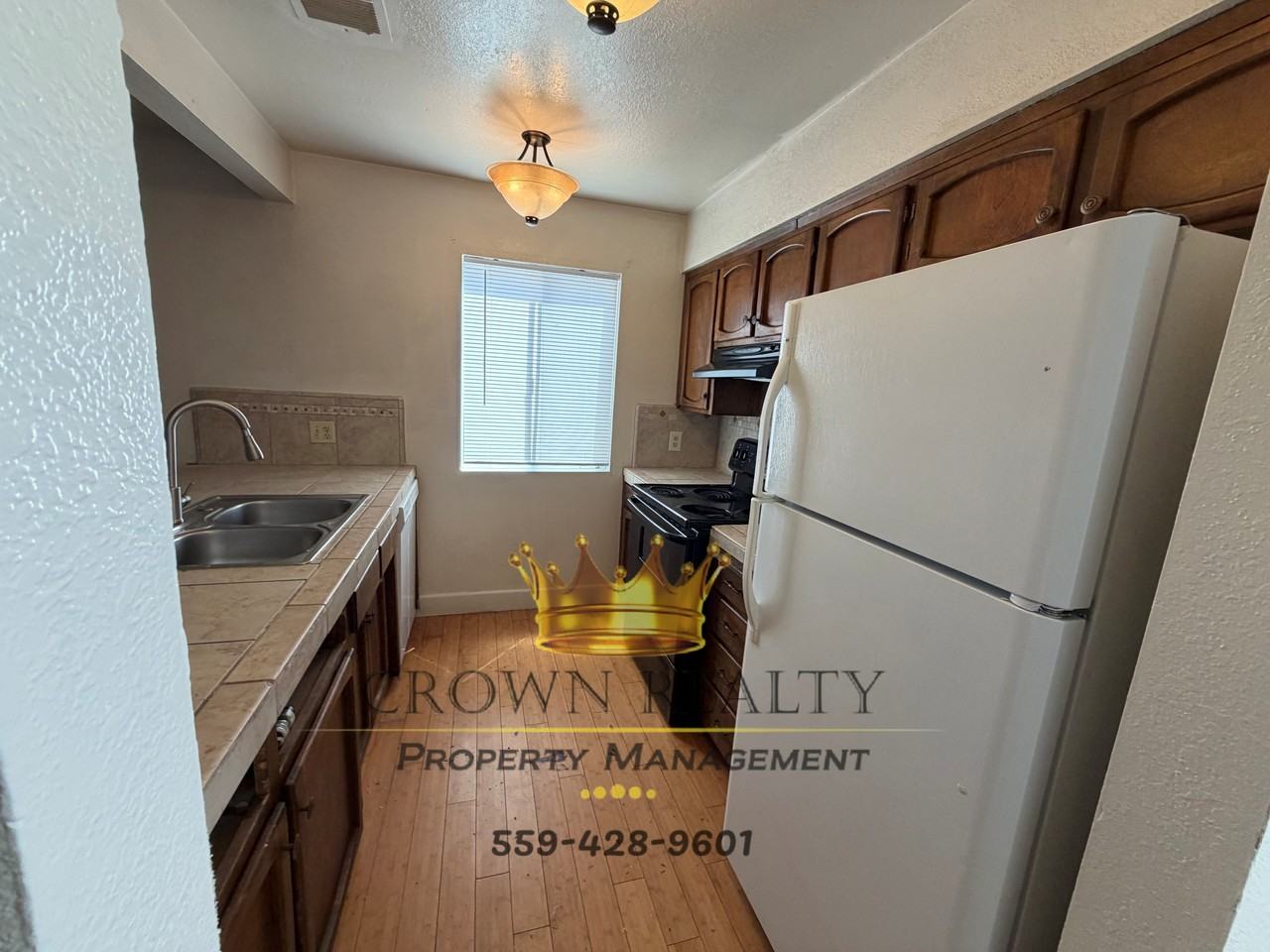2731 W Mission Ct #1 - Photo 3 of 12