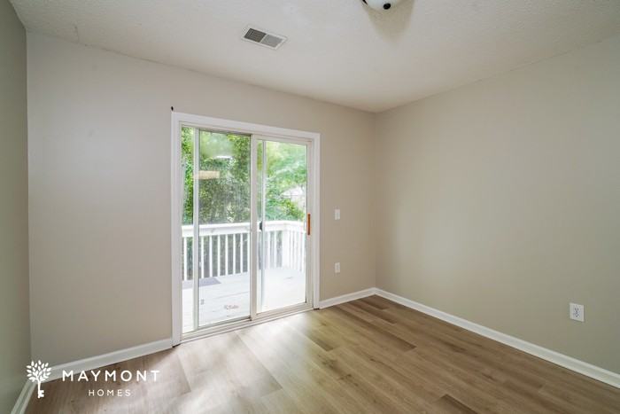 213 Taylor Dr - Photo 6 of 12