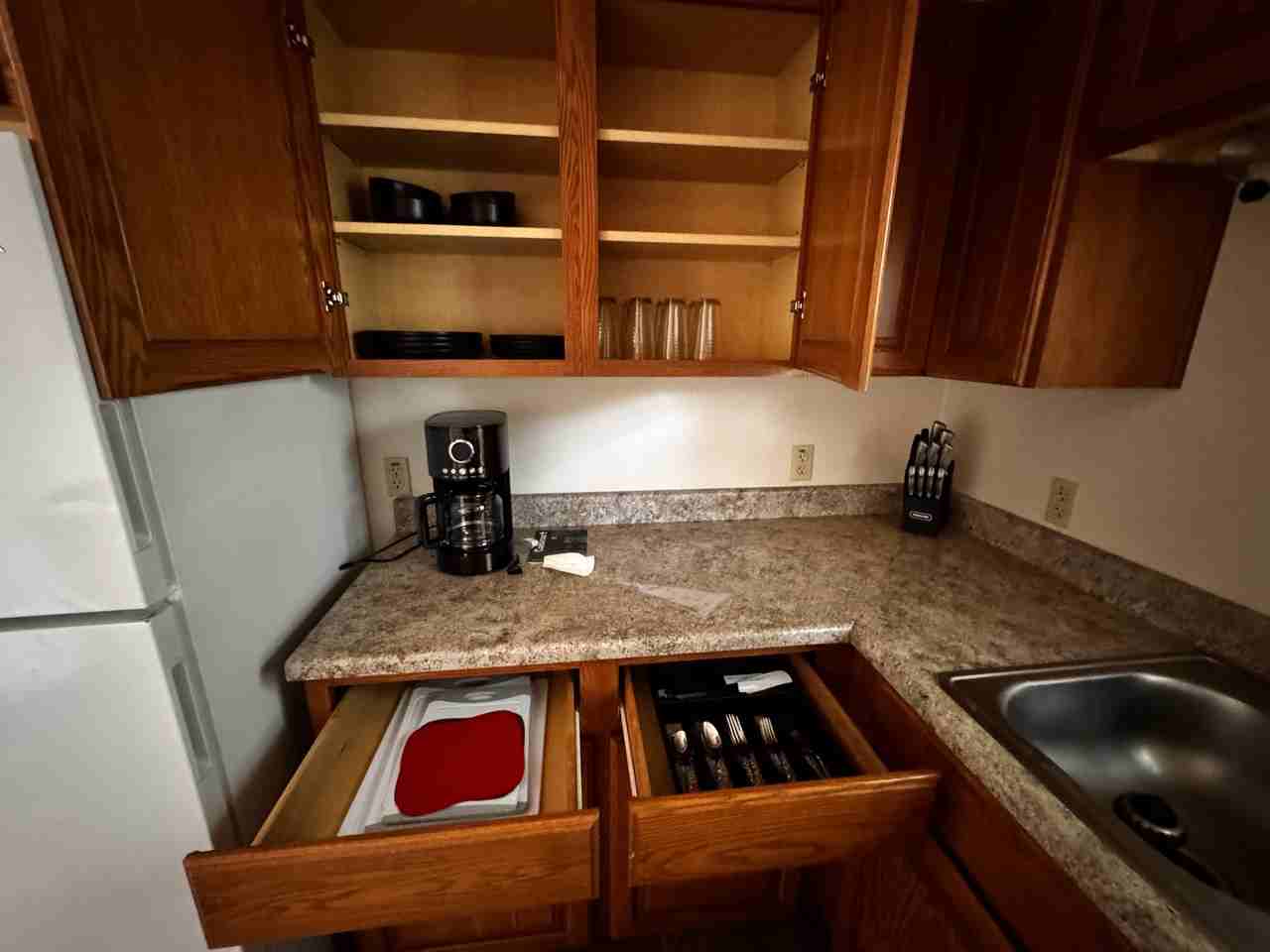 310 E Spruce St #1 - Photo 6 of 25
