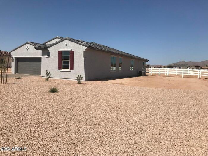10512 W Appaloosa Trl - Photo 3 of 22