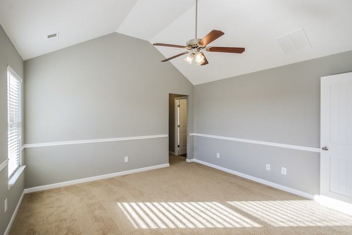 465 Lory Ln - Photo 7 of 10