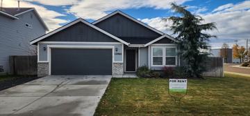 featured image of 12961 Three Point St #1