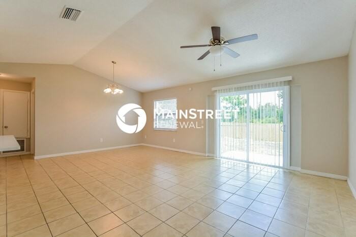 3057 Riverhead Dr - Photo 4 of 16