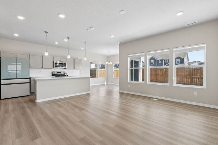 8418 Blue Feather Loop - Photo 7 of 30