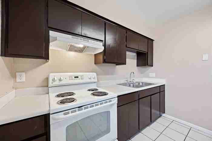 1752 E Virginia Ave #1 - Photo 7 of 18