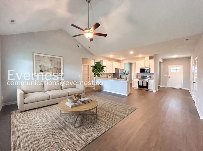 1307 Ventura Ln - Photo 2 of 25