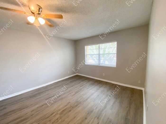 4455 38th Ter N #B15 - Photo 6 of 14