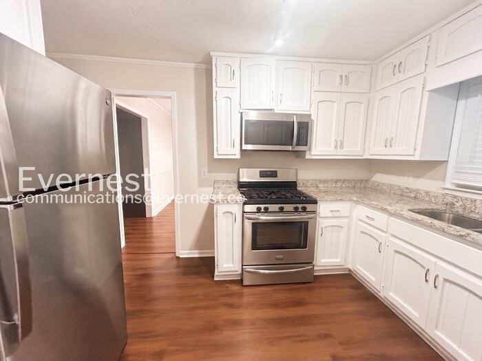 195 Poplar Way - Photo 7 of 25