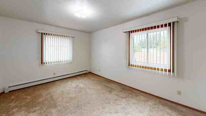 2738 Gateway Ave #11 - Photo 7 of 9