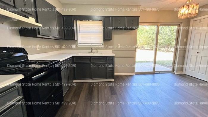 505 Lehman Dr - Photo 4 of 15