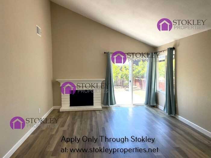 717 Coral Ridge Cir - Photo 4 of 14
