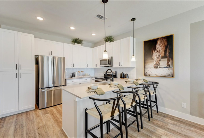 3920 Florentine Dr - Photo 4 of 50