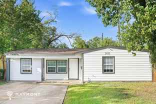 5033 Doolittle Blvd - Photo 1 of 1
