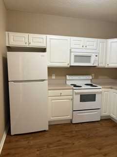 241 South Irwin Street - 1Unit 47 #1 - Photo 5 of 18