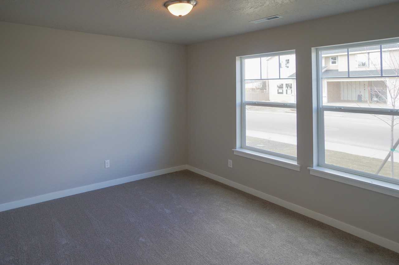 2814 N Cherry Grove Way #1 - Photo 6 of 32