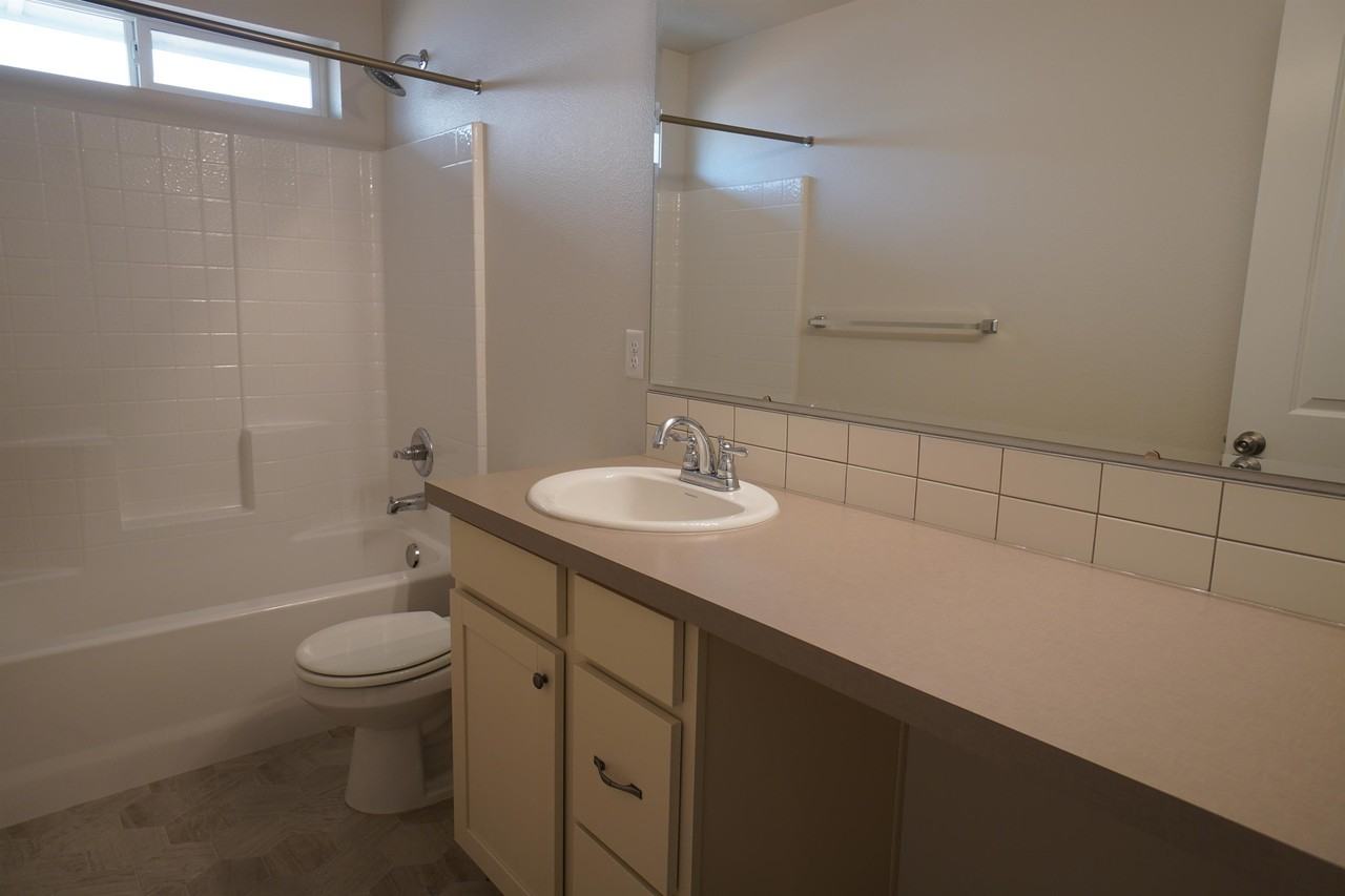 1701 W Crystal Falls Ave #1 - Photo 6 of 28