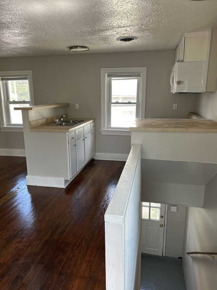 890 Plymouth St #890 - Photo 2 of 4