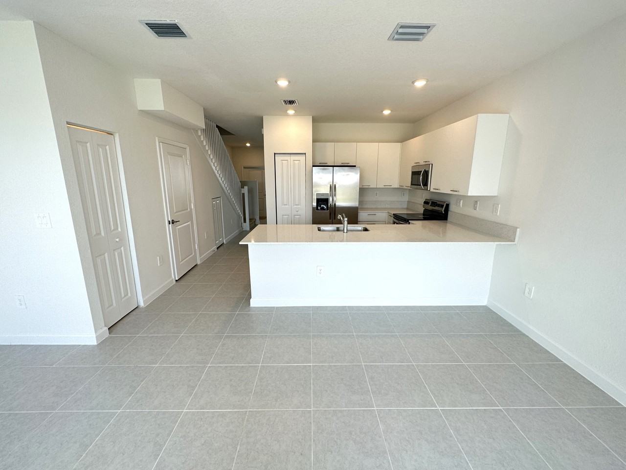 2330 Nw 125th St #1 - Photo 5 of 30