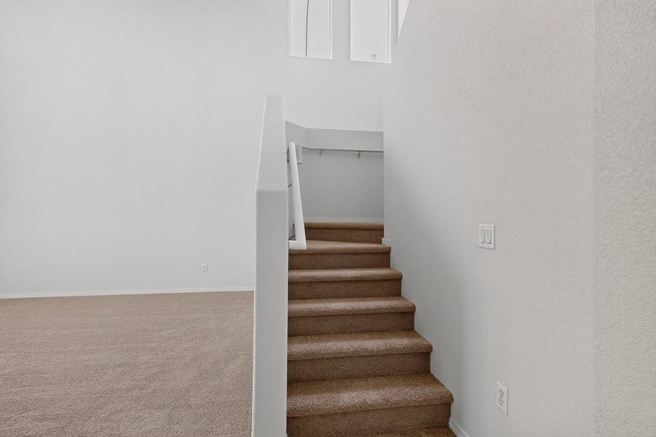 6512 Los Pueblos Pl Nw #1 - Photo 5 of 42