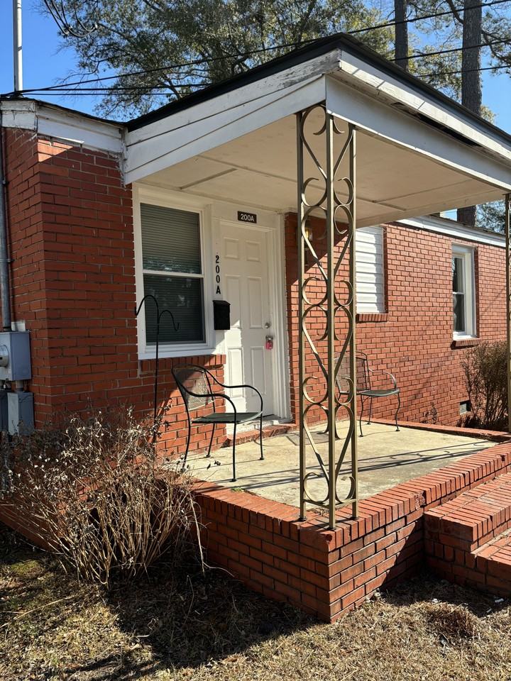 200A N Virginia Ave #1 - Photo 3 of 21