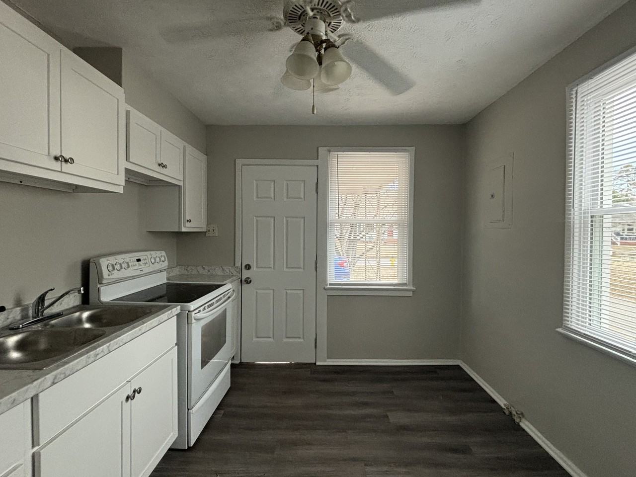200A N Virginia Ave #1 - Photo 7 of 21