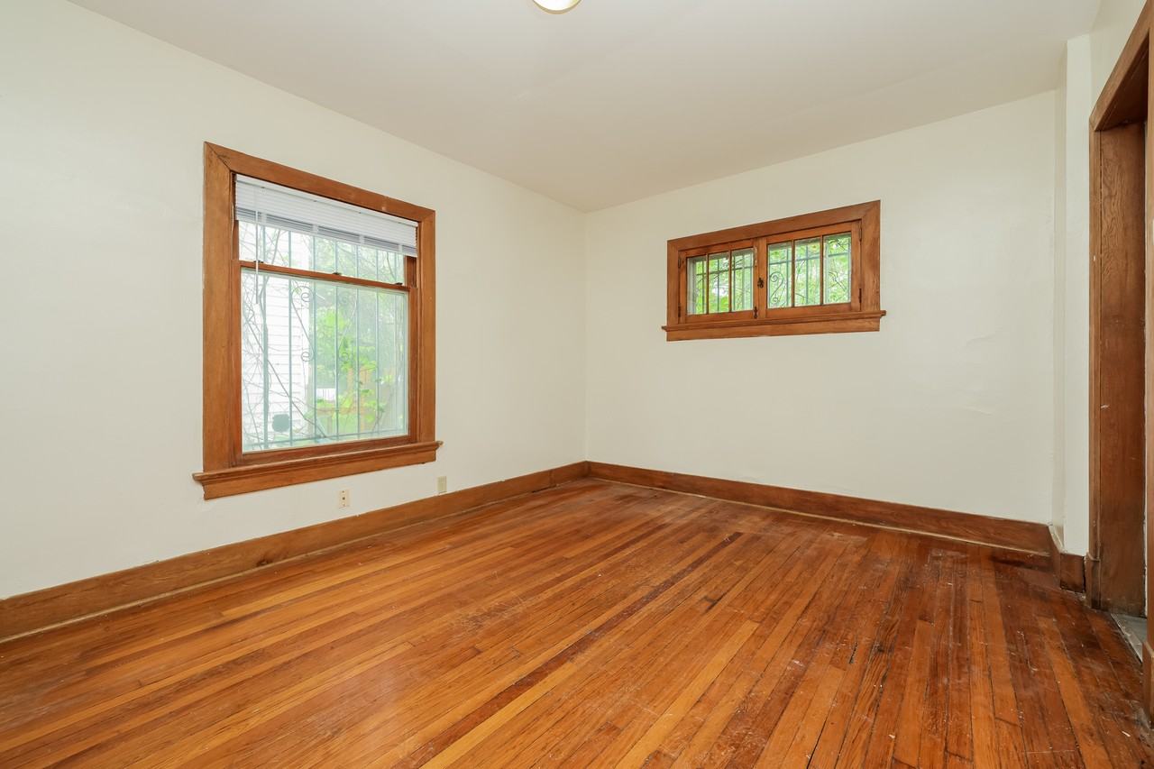 1242 Wilson Dr #1 - Photo 7 of 17