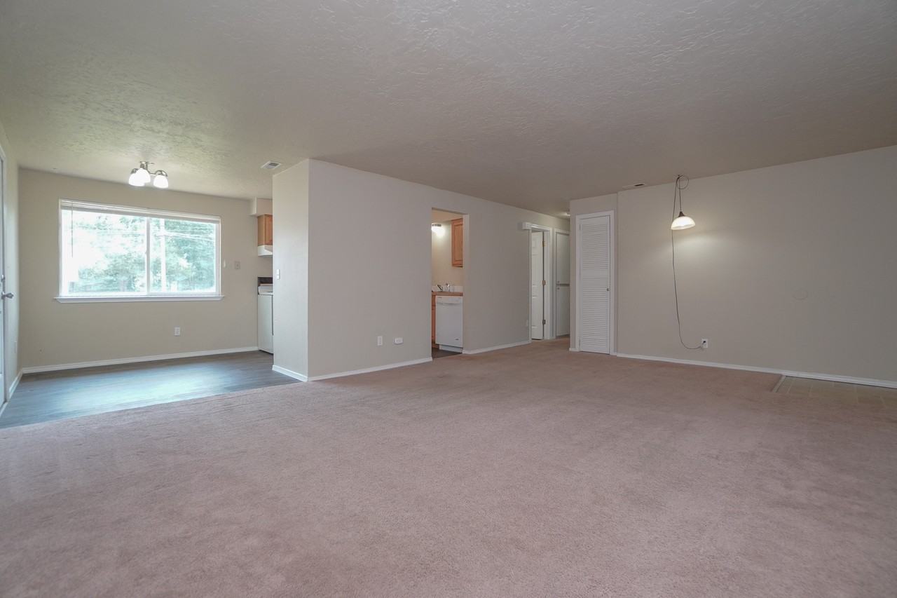 2208 S Owyhee St #1 - Photo 5 of 21