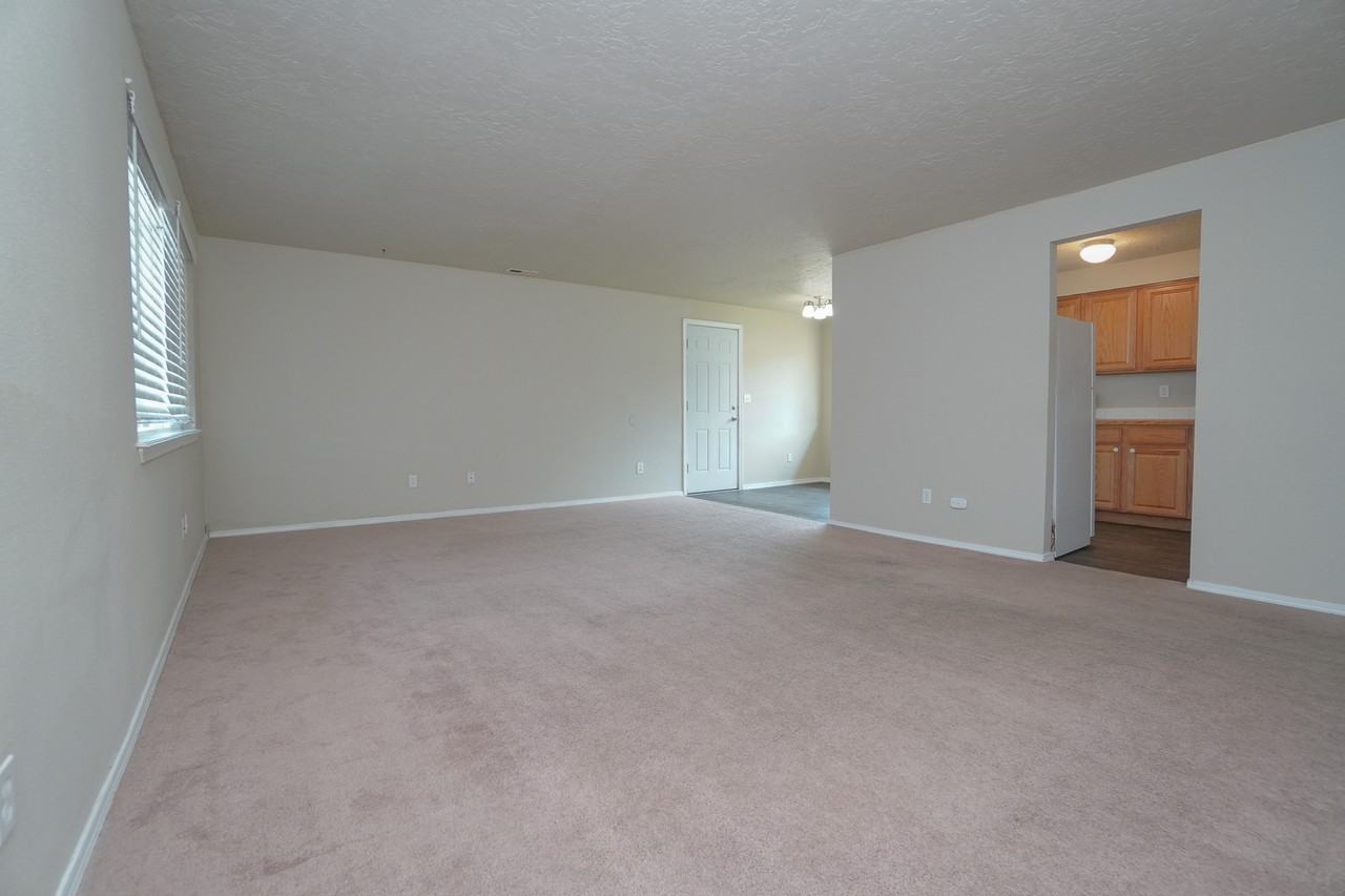 2208 S Owyhee St #1 - Photo 6 of 21