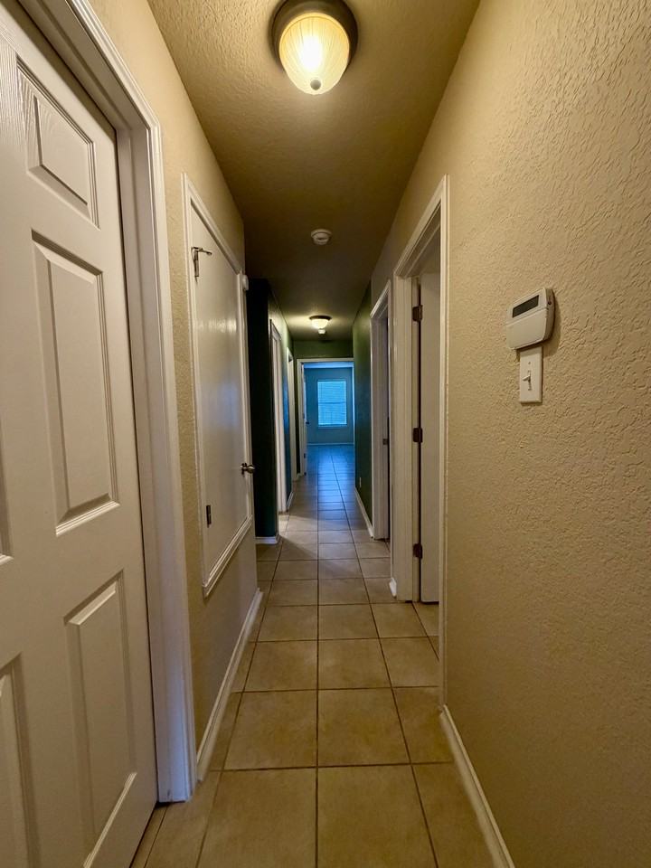 419 Dolly Dr #1 - Photo 6 of 29