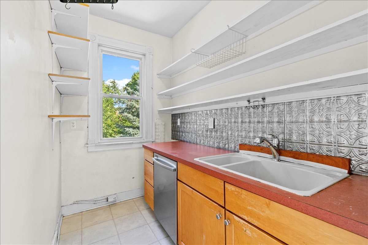 171 Norton St #2 - Photo 5 of 30