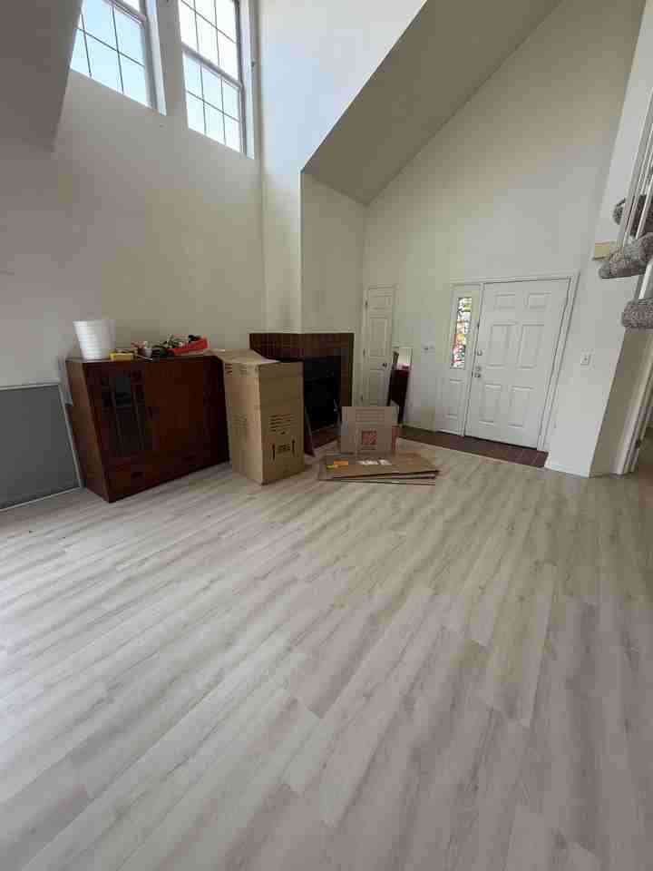 6775 S Ivy St #B5 - Photo 4 of 14