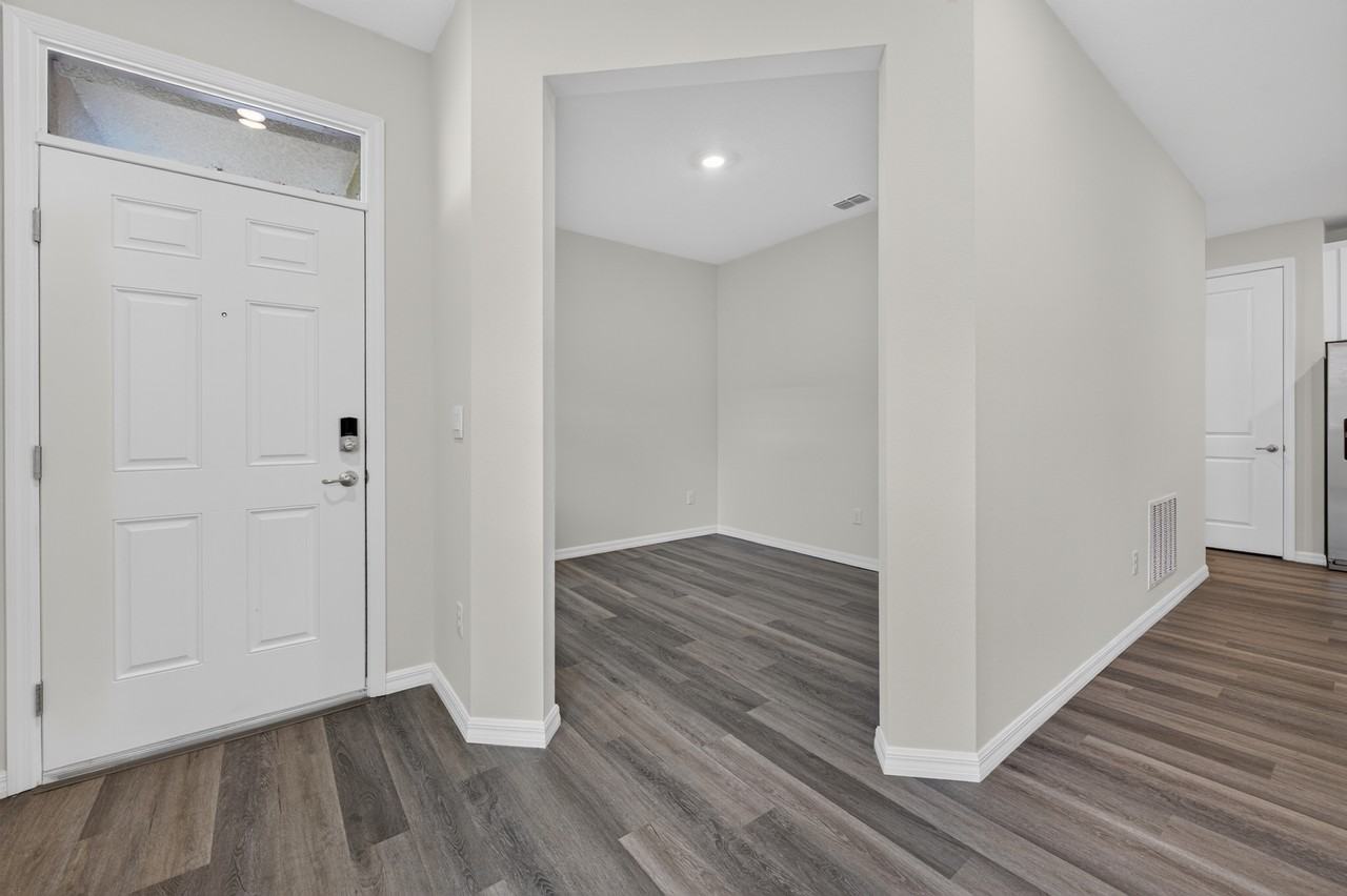 2568 Kinsale Ln #1 - Photo 7 of 20